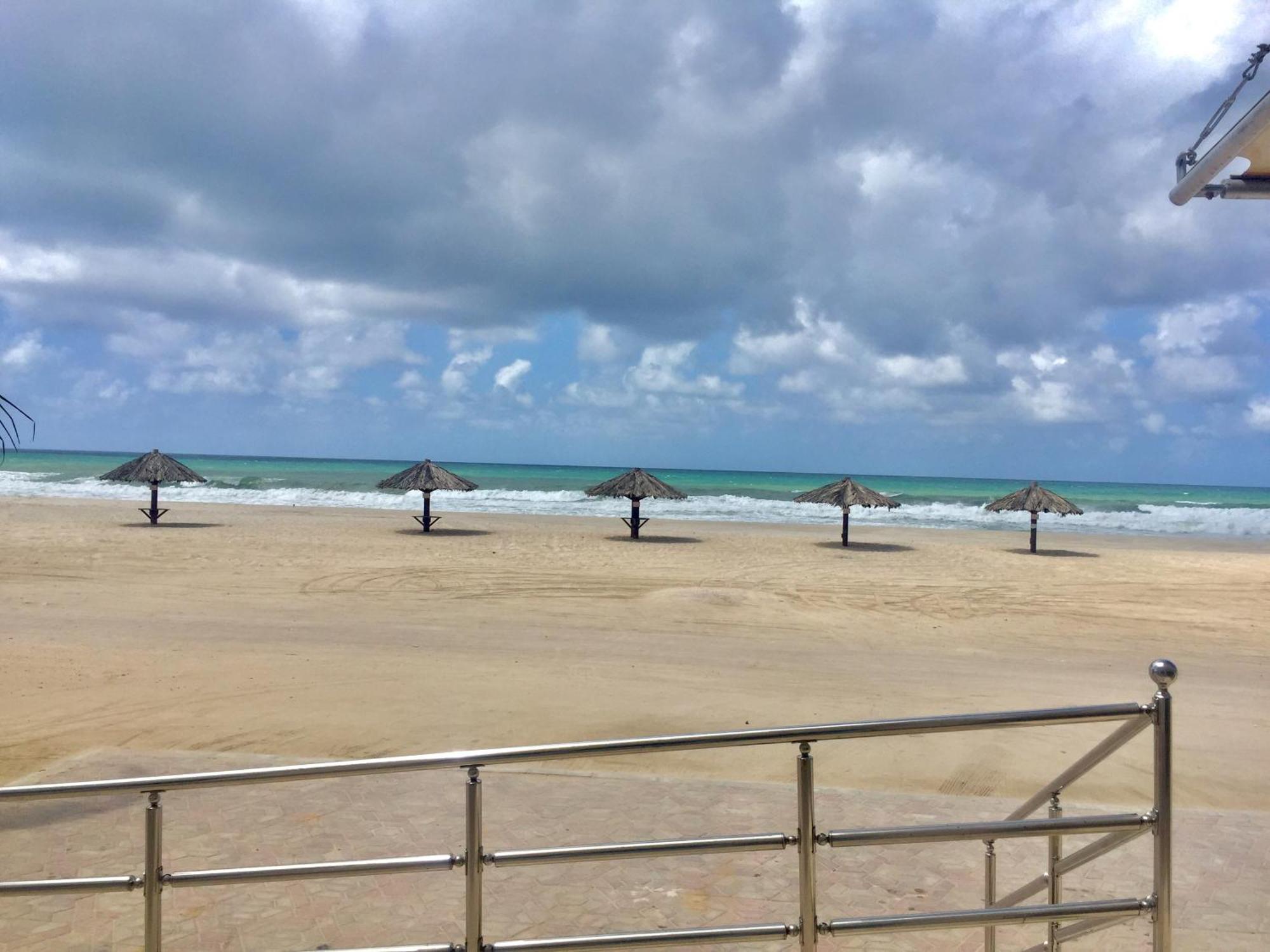 Beach Resort Salalah Luaran gambar